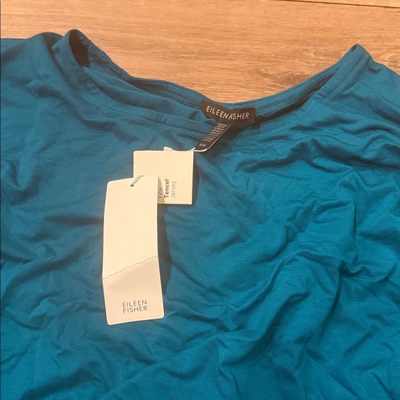 Eileen Fisher fine tencel jersey Top nwt - Picture 3 of 3